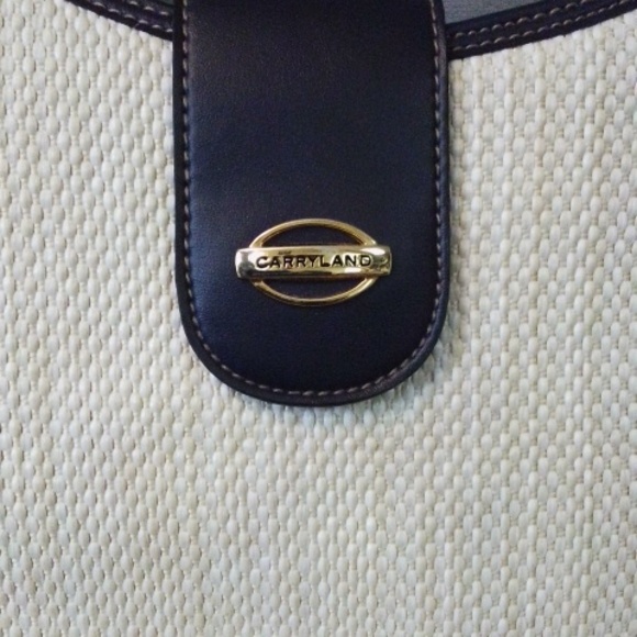 Authentic CarryLand Bag Size Medium Navy Blue - Picture 4 of 16